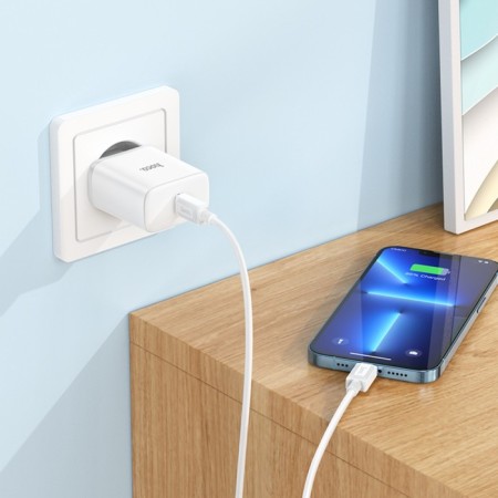 Network charger Hoco C104A, Type-C, 20 W, PD + Qc, Type-C-Lightning, 1 m, white-7