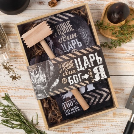 The kitchen set "King in the kitchen", mittens-castle 20x28 cm, wooden hammer
