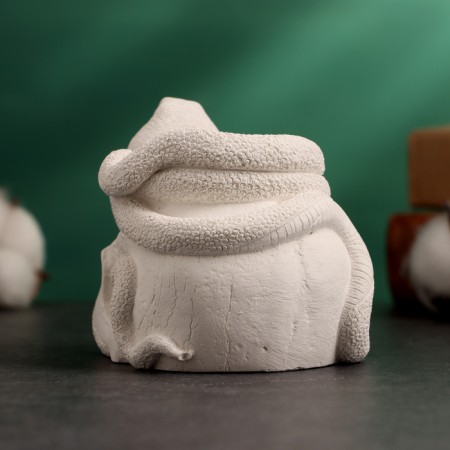 Squint "Snake on the Skull" 9x8x8cm-3