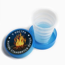 A folding cup 