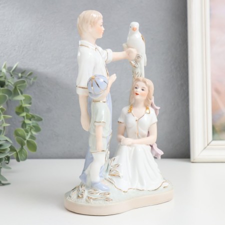 Souvenir Ceramics "Family on a walk with a bird" 20 cm-1