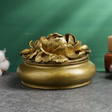 Casket "Big Flower" bronze with gilding, 13x13x9cm-1