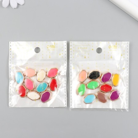 Busina for creativity plastic "Oval with faces in the rim" gold mix 0.7x1.4x1.9 cm-3