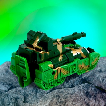 The set of robots "Tank battle" will be transformed, in the set 2 pieces-7