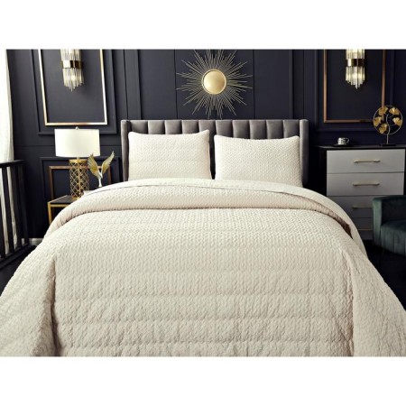 A set with a bedspread "Irma", size 160x220 cm, 50x70 cm, color milk-7