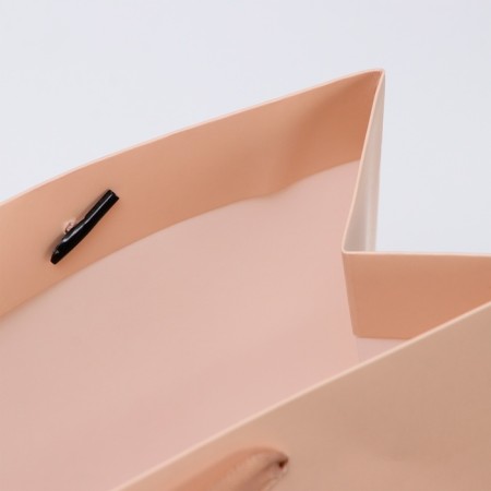 Laminated Vanilla, MS 23 × 18 × 10 cm-3