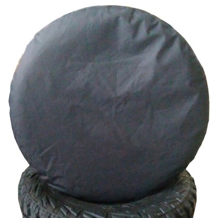 A cover for a spare wheel 33 inches, mix