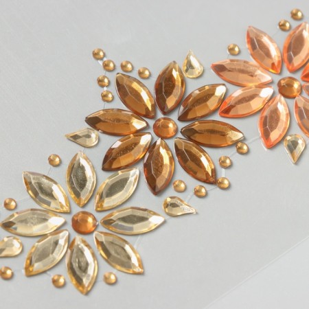 Sticker of rhinestones plastic on the face "Three flowers" gold 14.5x16 cm-2