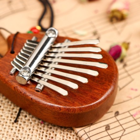 Kalim "cat" Music Life, 8 reeds, 5.5 x 7.5 x 1.8 cm, wood-2