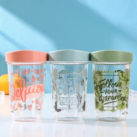A glass with a Fresh lid, 600 ml, 9.8 × 9.8 × 16 cm, tritan, color mix-5