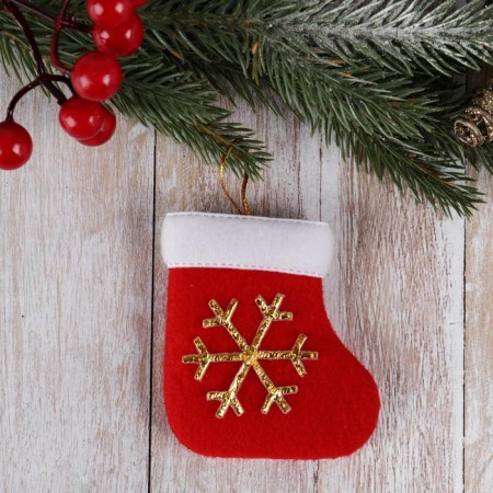 Soft suspension "Nosok - Snowflake" 8x6 cm, red-1