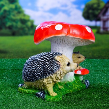 Garden figure "Mushroom with two hedgehogs" 26x30x30cm-1