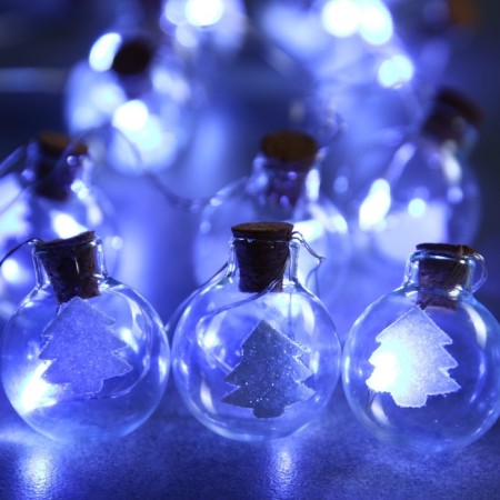 Garland “thread” 1.6 m with nozzles “Balls with a Christmas tree”, IP20, silver thread, 15 LED, white glow, AAX2