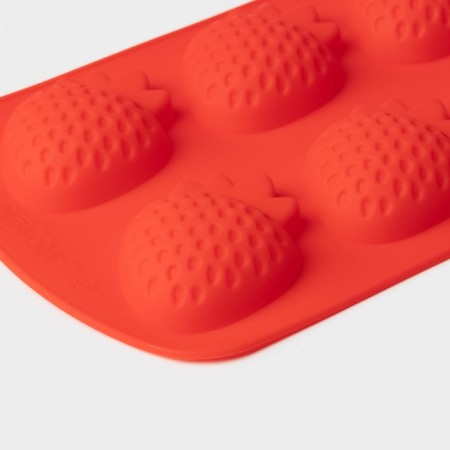 Baking shape of the share "strawberries", silicone, 19 × 11 × 1.5 cm, 6 cells (4 × 3.5 cm), red color-3
