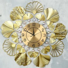 Watching clock, series: openwork, 