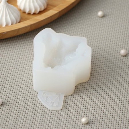 Silicone Mold "Dragne Candy", dimensions 3.8 × 3.8 cm, thickness 2.2 cm, color transparent color-2