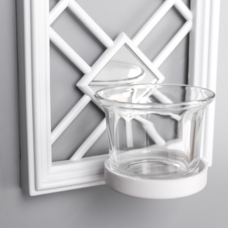 Climber Plastic, glass for 1 candle "Mirror rhombuses" NR 2 pcs D-4 cm white 8x12x30.5 cm 906887-2