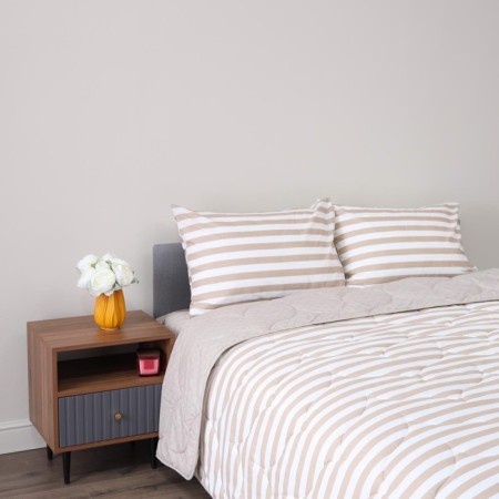 Set 1.5 joint venture: blanket 145x220 cm, sheet 150x220 cm, pillowcases 50x70 cm - 1 pcs