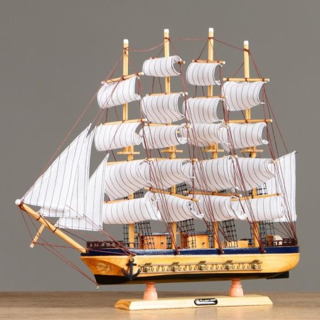 Souvenir ship large "Richmond"-1