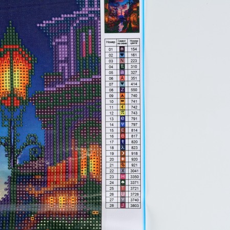 Diamond mosaic with partial filling on canvas "City", 30 x 40 cm-3