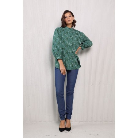Female shirt, size 52-3