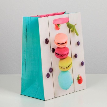 Package Gift Laminated Vertical, Packaging, "Tasty", MS 18 x 23 x 8 cm-2