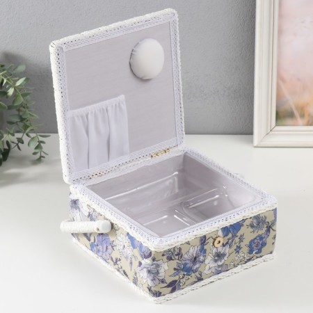 Casket for needlework "Lilac flower clearing" 20x20x11 cm-2