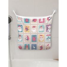 Organizer in a bath on suction cups 
