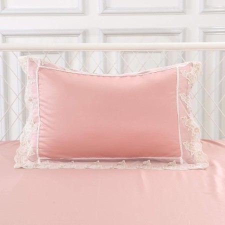 A set with a blanket "Tiara", size 160x220 cm, 160x240 cm, 50x70 cm, color ash rose-7