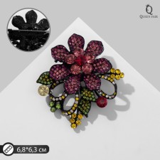 Brooch 