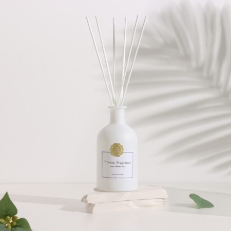 Aromatic diffuser "Aroma Diffuser", 200 ml, English pear and freesia-1