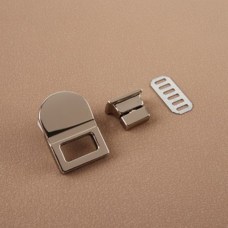 Bag Fraille, 2.3 × 3.5 cm, pearl silver color-2