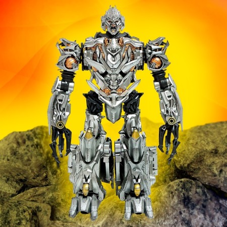 Fighter robot, transforms, with metal elements-5