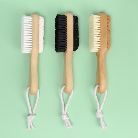 Pumza for pedicure, with a brush, with a suspension, wooden, color mix-5