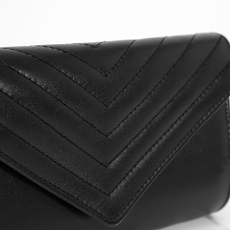 Back-clate on the valve, the color is black-3