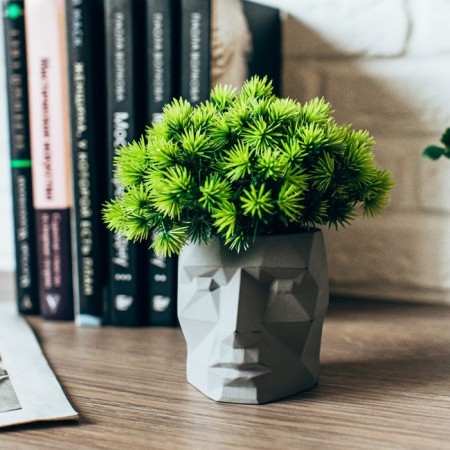Concrete Kashpo "Head" with moss height 8.5 cm black (moss green stabilized)-4