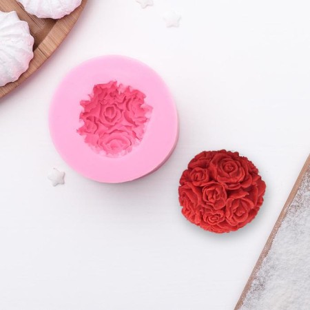 Mold "Pink Bouquet", 6.5 × 4.5 cm, pink color