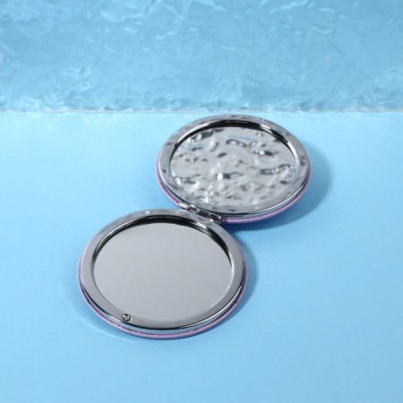 Folding mirror "Cutie", d = 7 cm, with an increase, artificial leather, color lilac color-2