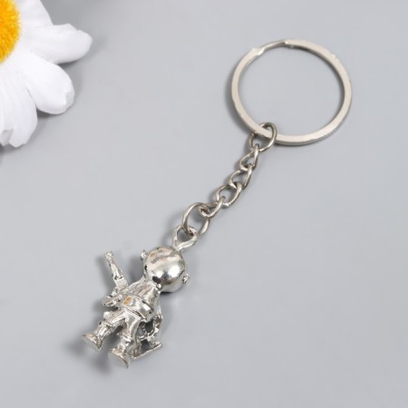 Browler Metal "Cosmonaut with weapons" 2.5x3 cm-2