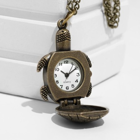 Pocket watch "Turtle", quartz, d dial-1.3 cm