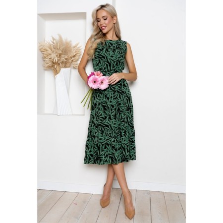 Women's dress, size 48-2