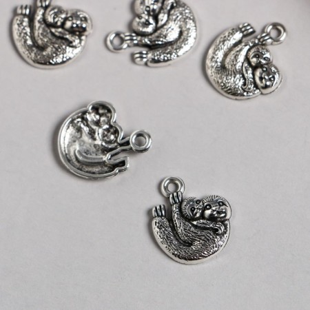 Decor for creativity Metal "Lazvets with the baby" silver 1.5x1.7 cm