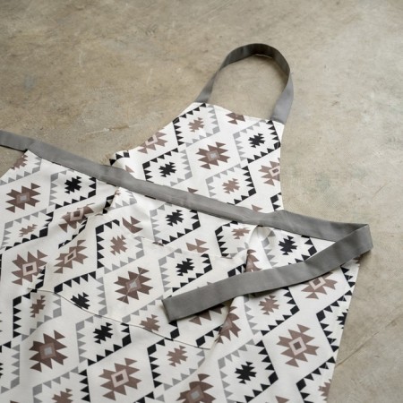 Apron "Celta", the size of OneSize-1
