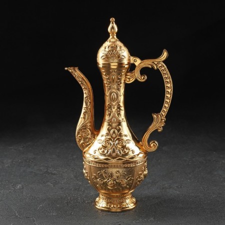 Serving set "Luxury. Gold ", 8 items: a jug 250 ml, 6 glasses, 20 ml, tray, gold color-1