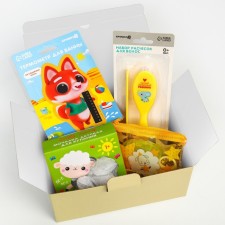 Gift set “Our Miracle” 7 in 1: a set of combs, washcloth, a bathtub thermometer, manicore set: scissors, saws, nippers, toothbrush on a finger in a container