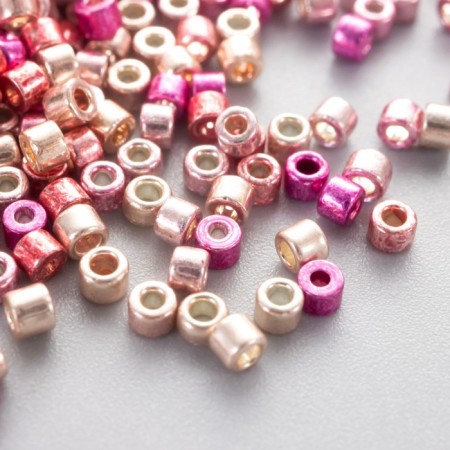 Glass beads 11/0 "cylinder. Caramel-pink gloss" 10 g-1