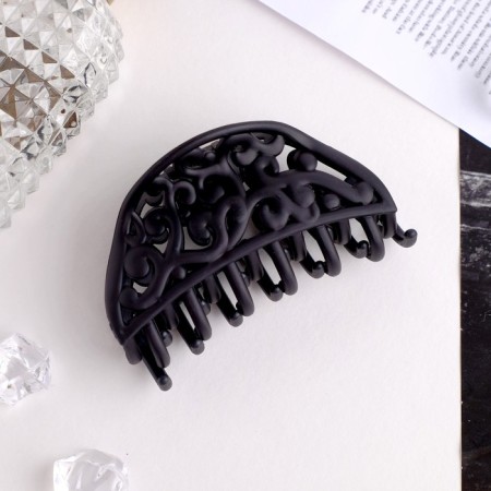 Hair crab "Black velvet" monogram, 8 cm, mix