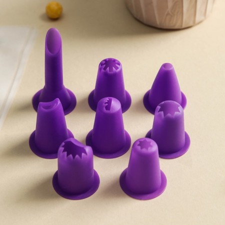 Confectionery set, 15 objects: 8 nozzles, 6 molds, confectionery bag with an adapter-1