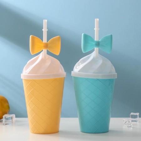 Bow's glass, 500 ml, 16 × 9 × 9 cm, with a lid and a tube, color mix-5