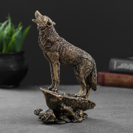 Figure "Wolf" bronze, 10x11x20cm-1